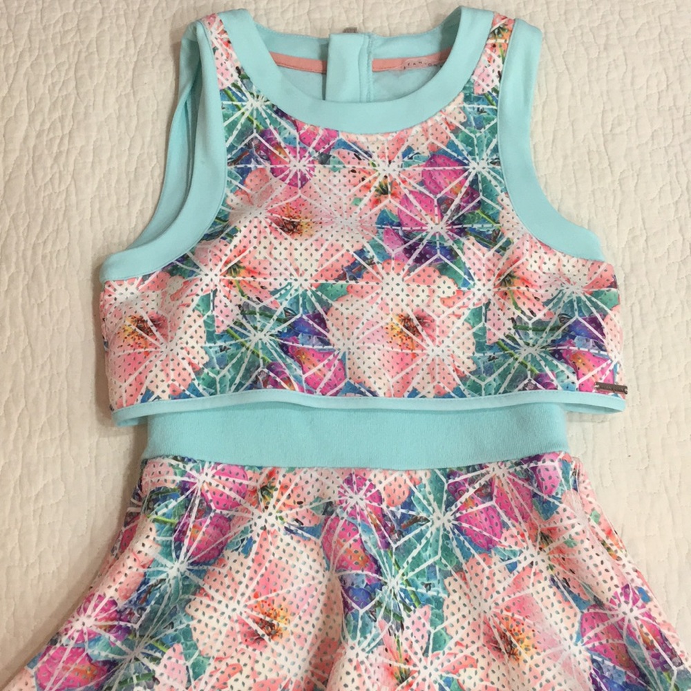 Floral pattern dress